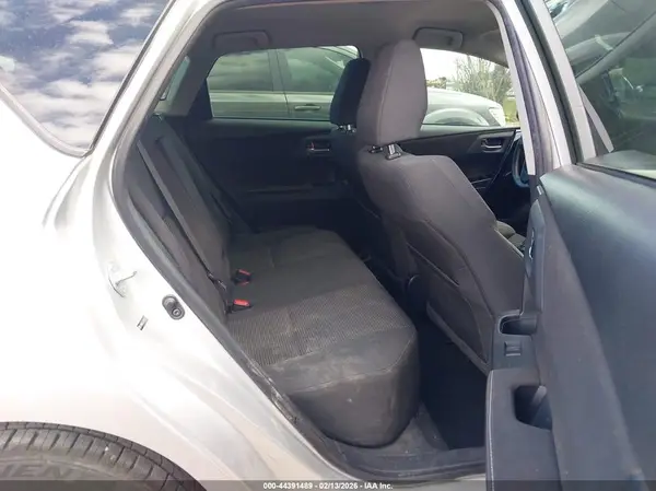 JTNKARJE4JJ557473 2018 TOYOTA COROLLA - Image 8