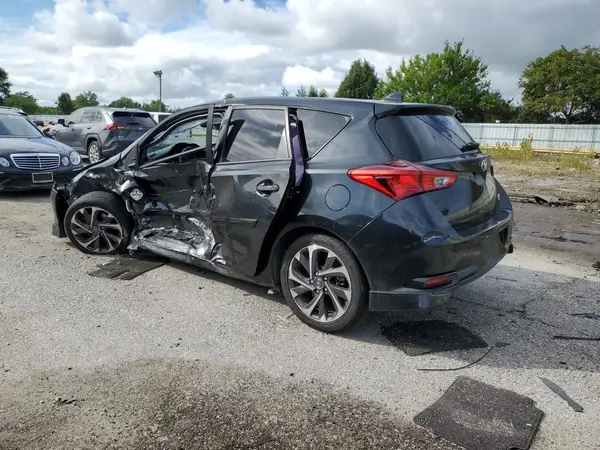 JTNKARJE4JJ558333 2018 TOYOTA COROLLA - Image 2