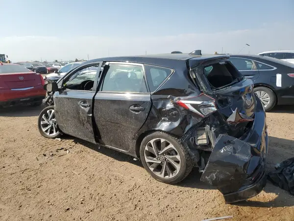 JTNKARJE4JJ559093 2018 TOYOTA COROLLA - Image 2
