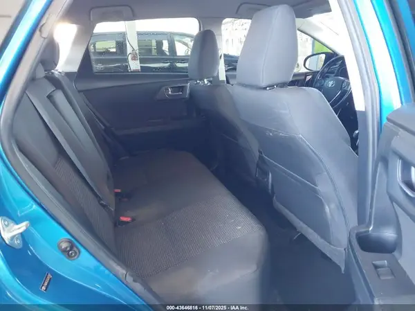 JTNKARJE4JJ567047 2018 TOYOTA COROLLA - Image 8