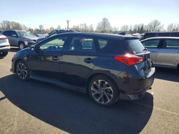 JTNKARJE4JJ567811 2018 TOYOTA COROLLA - Image 2