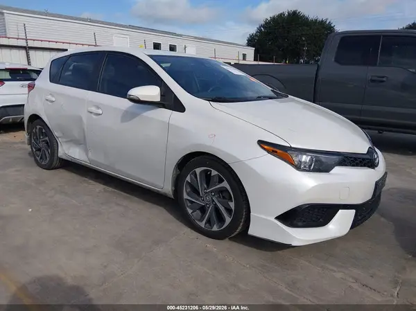 JTNKARJE4JJ571907 2018 TOYOTA COROLLA - Image 1