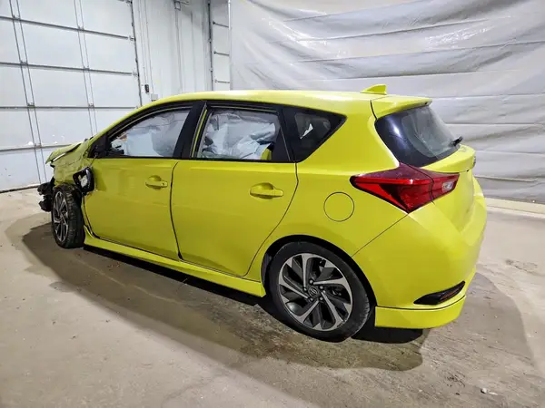 JTNKARJE4JJ572362 2018 TOYOTA COROLLA - Image 2