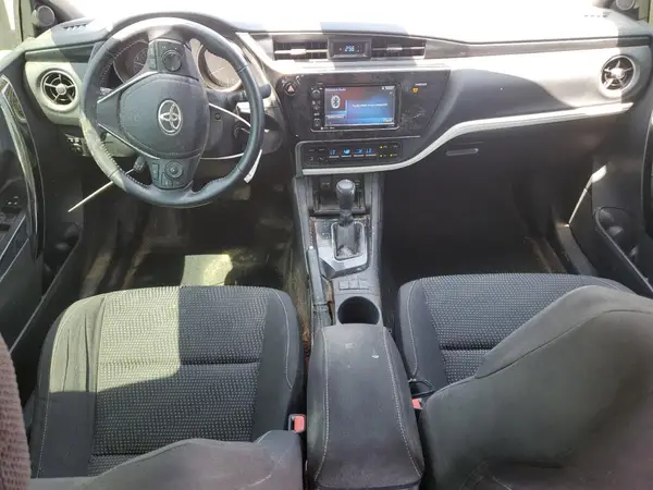 JTNKARJE5HJ526324 2017 TOYOTA COROLLA - Image 8