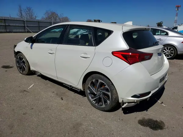 JTNKARJE5HJ528283 2017 TOYOTA COROLLA - Image 2