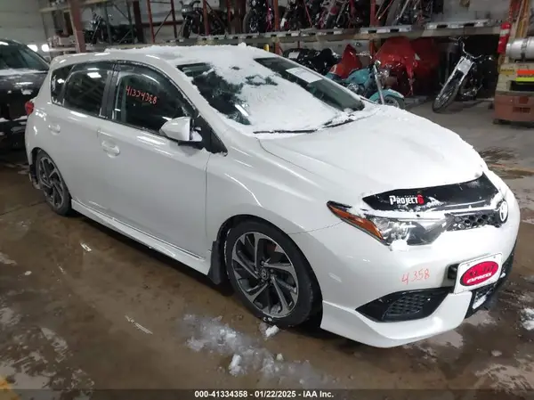 JTNKARJE5HJ528915 2017 TOYOTA COROLLA - Image 1