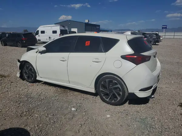 JTNKARJE5HJ529031 2017 TOYOTA COROLLA - Image 2