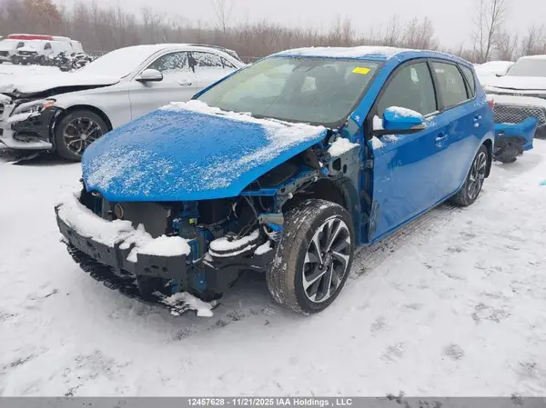 JTNKARJE5HJ529417 2017 TOYOTA COROLLA - Image 2