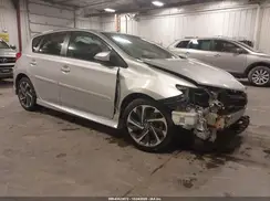 JTNKARJE5HJ529658 2017 TOYOTA COROLLA