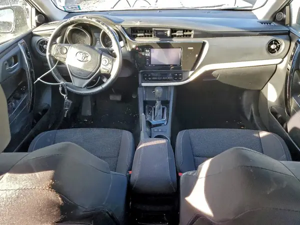 JTNKARJE5HJ529790 2017 TOYOTA COROLLA - Image 8