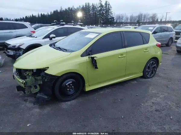 JTNKARJE5HJ530437 2017 TOYOTA COROLLA - Image 2
