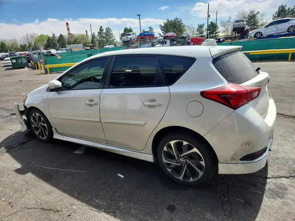 JTNKARJE5HJ531152 2017 TOYOTA COROLLA - Image 2