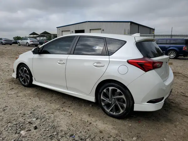 JTNKARJE5HJ536979 2017 TOYOTA COROLLA - Image 2