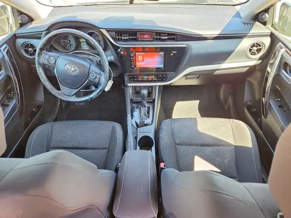 JTNKARJE5HJ543589 2017 TOYOTA COROLLA - Image 8