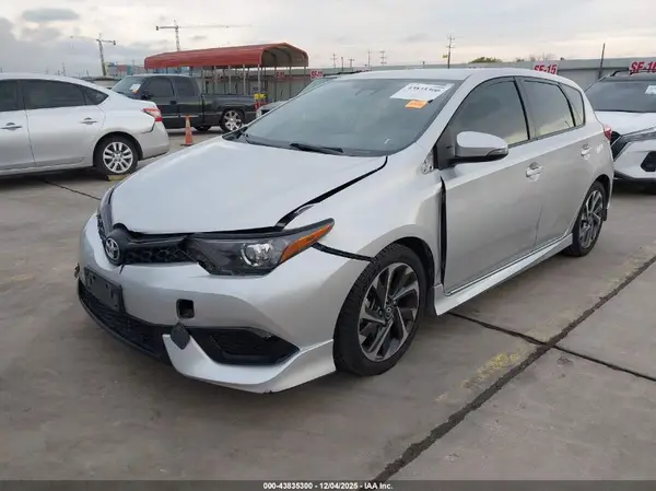 JTNKARJE5HJ544659 2017 TOYOTA COROLLA - Image 2