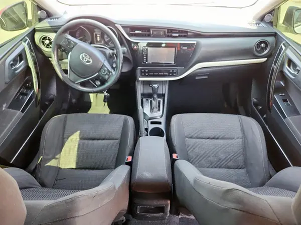 JTNKARJE5HJ548307 2017 TOYOTA COROLLA - Image 8