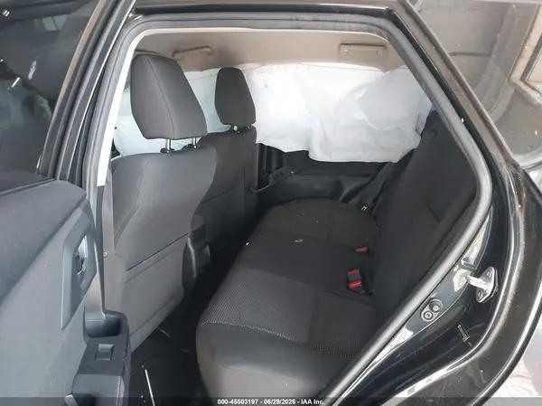 JTNKARJE5JJ553240 2018 TOYOTA COROLLA - Image 8