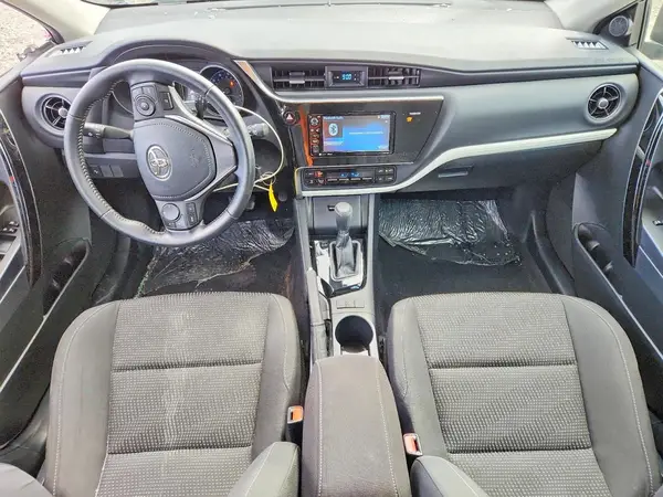 JTNKARJE5JJ553903 2018 TOYOTA COROLLA - Image 8