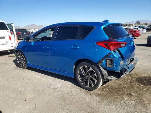 JTNKARJE5JJ554596 2018 TOYOTA COROLLA - Image 2