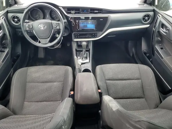 JTNKARJE5JJ561970 2018 TOYOTA COROLLA - Image 8