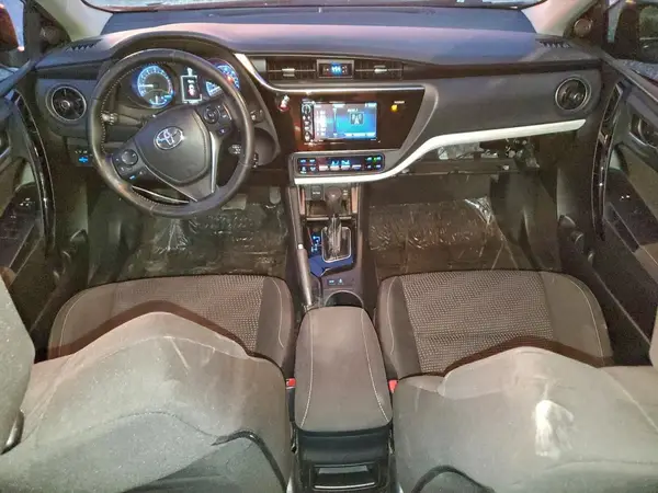 JTNKARJE5JJ564366 2018 TOYOTA COROLLA - Image 8