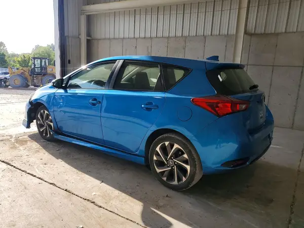 JTNKARJE5JJ566201 2018 TOYOTA COROLLA - Image 2