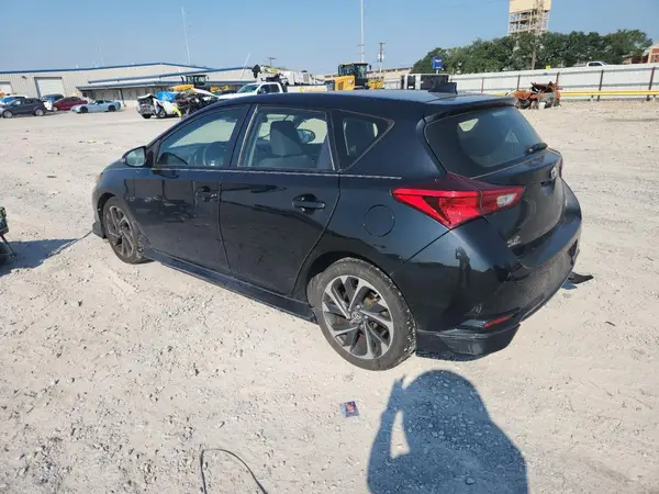 JTNKARJE5JJ571740 2018 TOYOTA COROLLA - Image 2