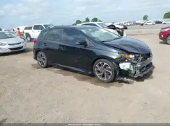 JTNKARJE5JJ572449 2018 TOYOTA COROLLA