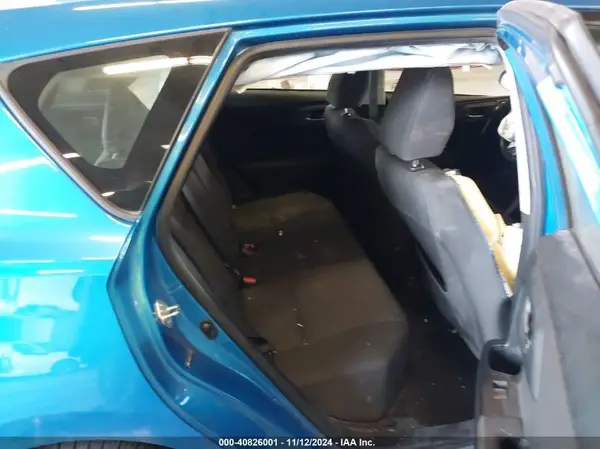 JTNKARJE5JJ573097 2018 TOYOTA COROLLA - Image 8