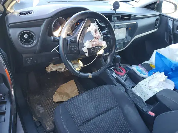 JTNKARJE6HJ540653 2017 TOYOTA COROLLA - Image 8
