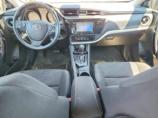 JTNKARJE6HJ546033 2017 TOYOTA COROLLA - Image 8