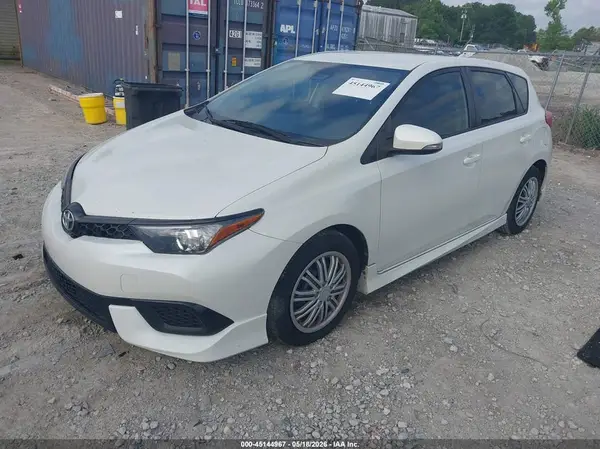 JTNKARJE6HJ549479 2017 TOYOTA COROLLA - Image 2