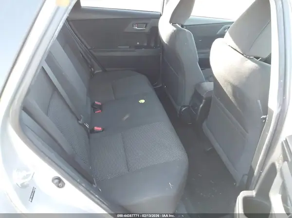 JTNKARJE6JJ553909 2018 TOYOTA COROLLA - Image 8
