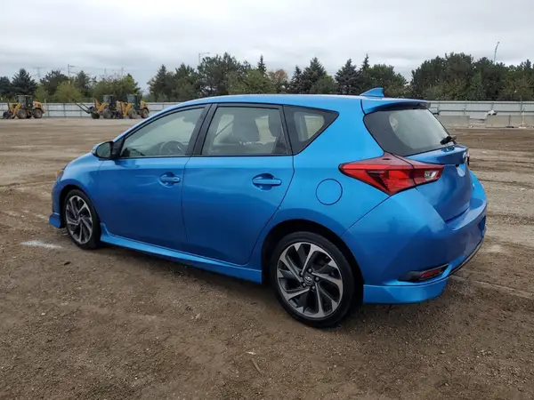 JTNKARJE6JJ564165 2018 TOYOTA COROLLA - Image 2