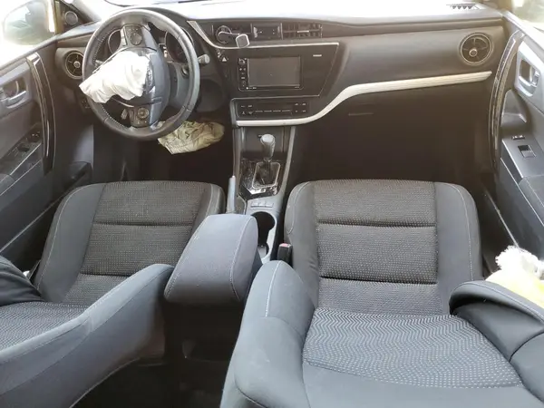 JTNKARJE6JJ567356 2018 TOYOTA COROLLA - Image 8