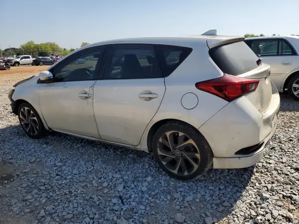 JTNKARJE6JJ571293 2018 TOYOTA COROLLA - Image 2