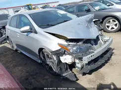 JTNKARJE6JJ573724 2018 TOYOTA COROLLA