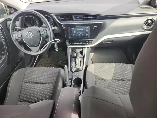 JTNKARJE7HJ534506 2017 TOYOTA COROLLA - Image 8