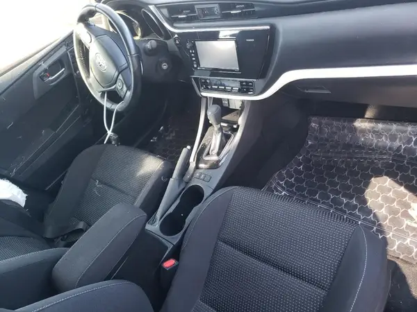 JTNKARJE7HJ540189 2017 TOYOTA COROLLA - Image 8