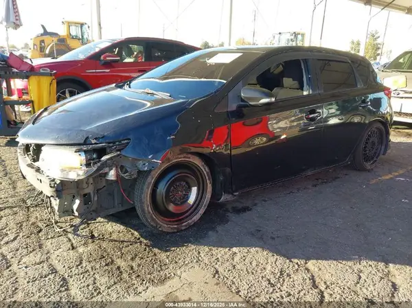 JTNKARJE7HJ543612 2017 TOYOTA COROLLA - Image 2