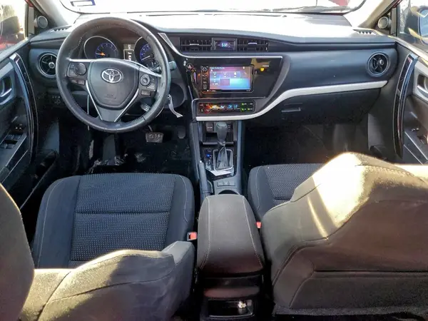 JTNKARJE7HJ547711 2017 TOYOTA COROLLA - Image 8