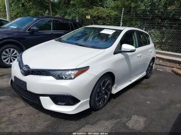 JTNKARJE7HJ547837 2017 TOYOTA COROLLA - Image 2