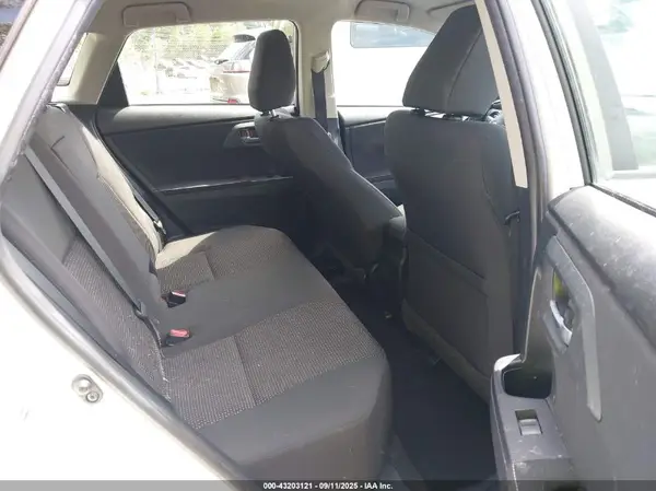 JTNKARJE7HJ547837 2017 TOYOTA COROLLA - Image 8