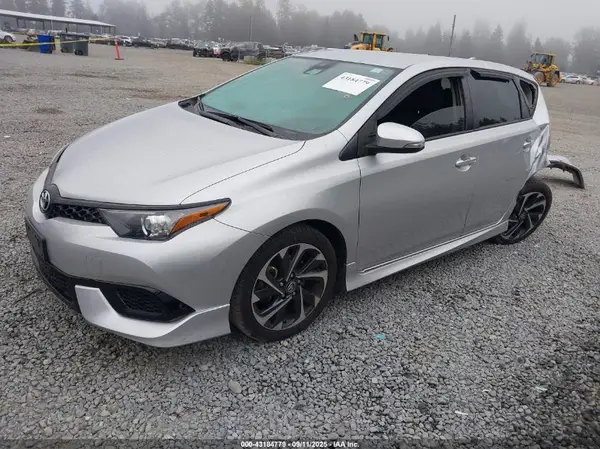 JTNKARJE7HJ549524 2017 TOYOTA COROLLA - Image 2