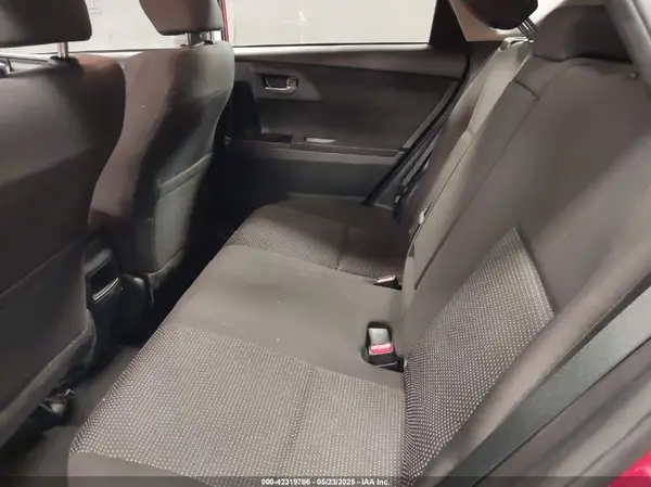 JTNKARJE7HJ549622 2017 TOYOTA COROLLA - Image 8