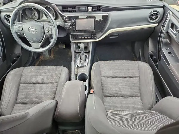 JTNKARJE7HJ551418 2017 TOYOTA COROLLA - Image 8