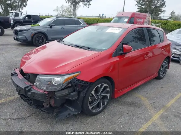 JTNKARJE7JJ553000 2018 TOYOTA COROLLA - Image 2