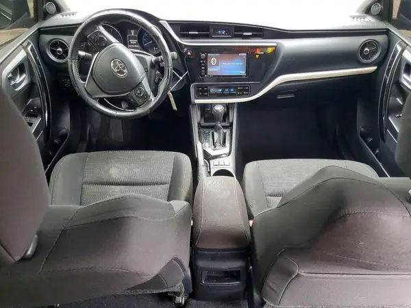 JTNKARJE7JJ554440 2018 TOYOTA COROLLA - Image 8