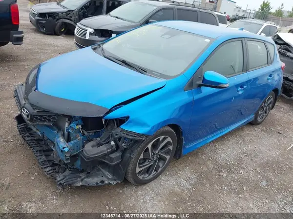 JTNKARJE7JJ560741 2018 TOYOTA COROLLA - Image 2