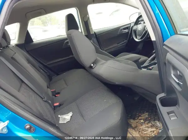JTNKARJE7JJ560741 2018 TOYOTA COROLLA - Image 8